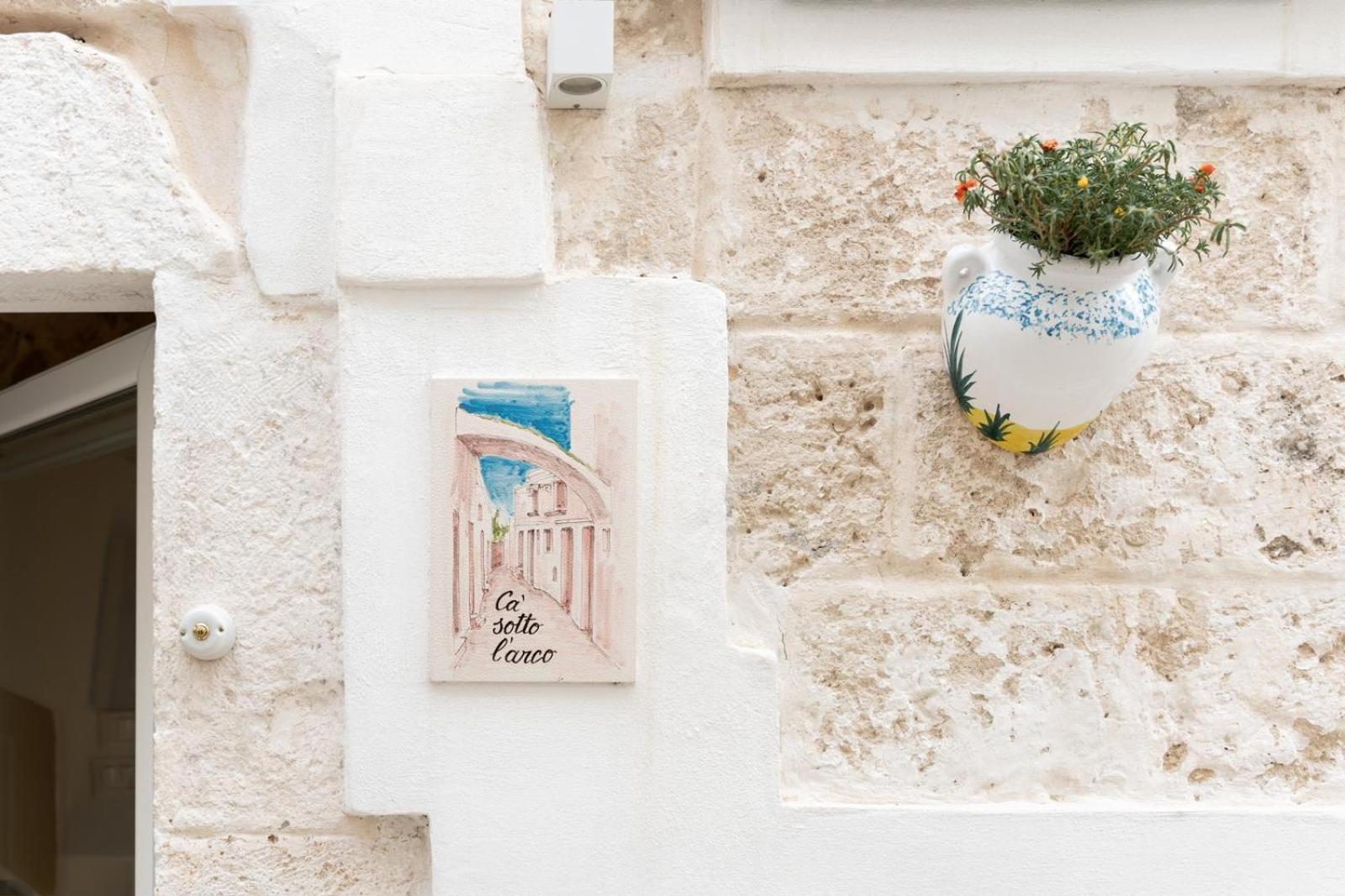 Ca Sotto L'Arco Bed & Breakfast Ostuni Dış mekan fotoğraf